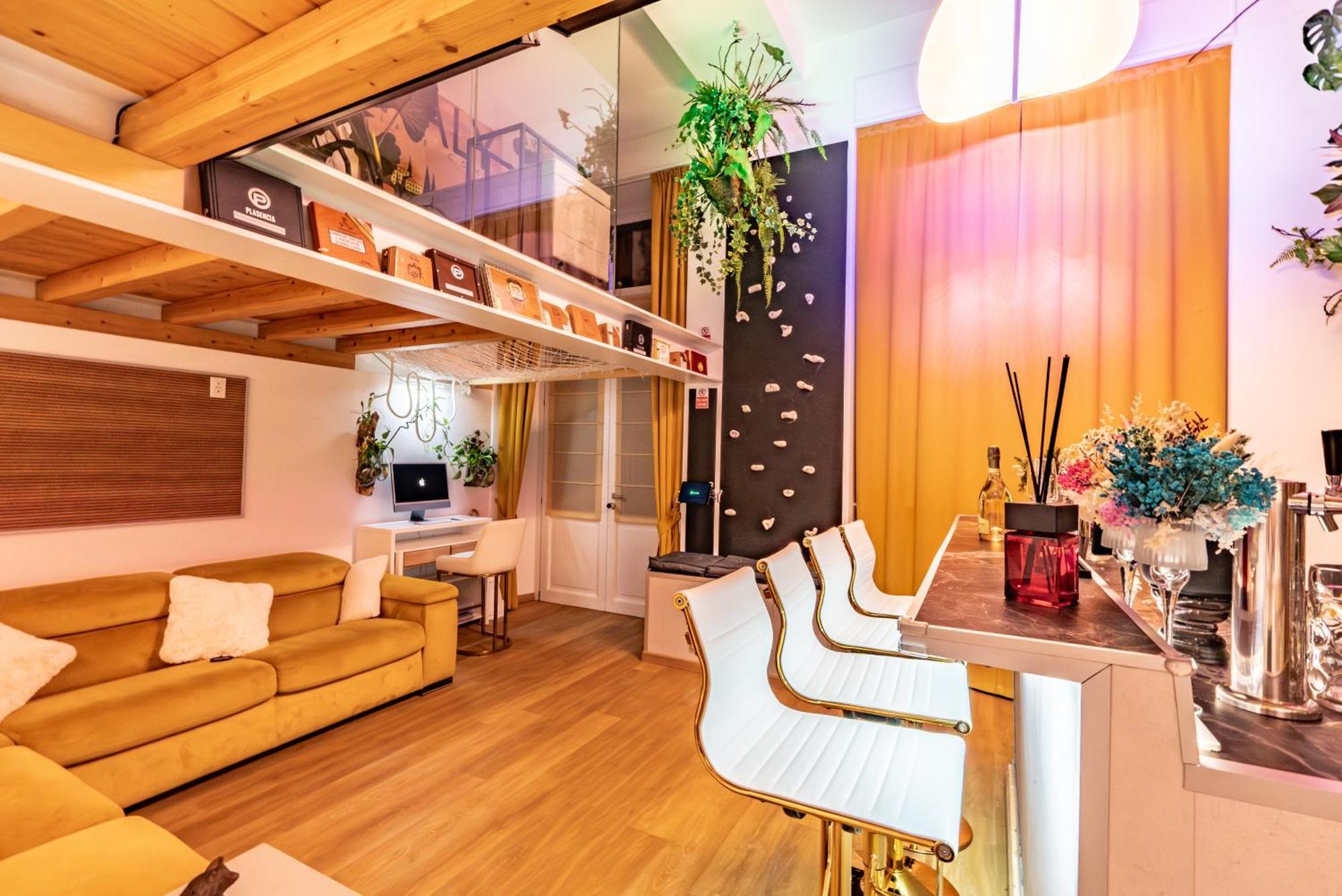Luxe & Central Haven - Jacuzzi, Sauna, Steam, Private Parking Como Exterior photo